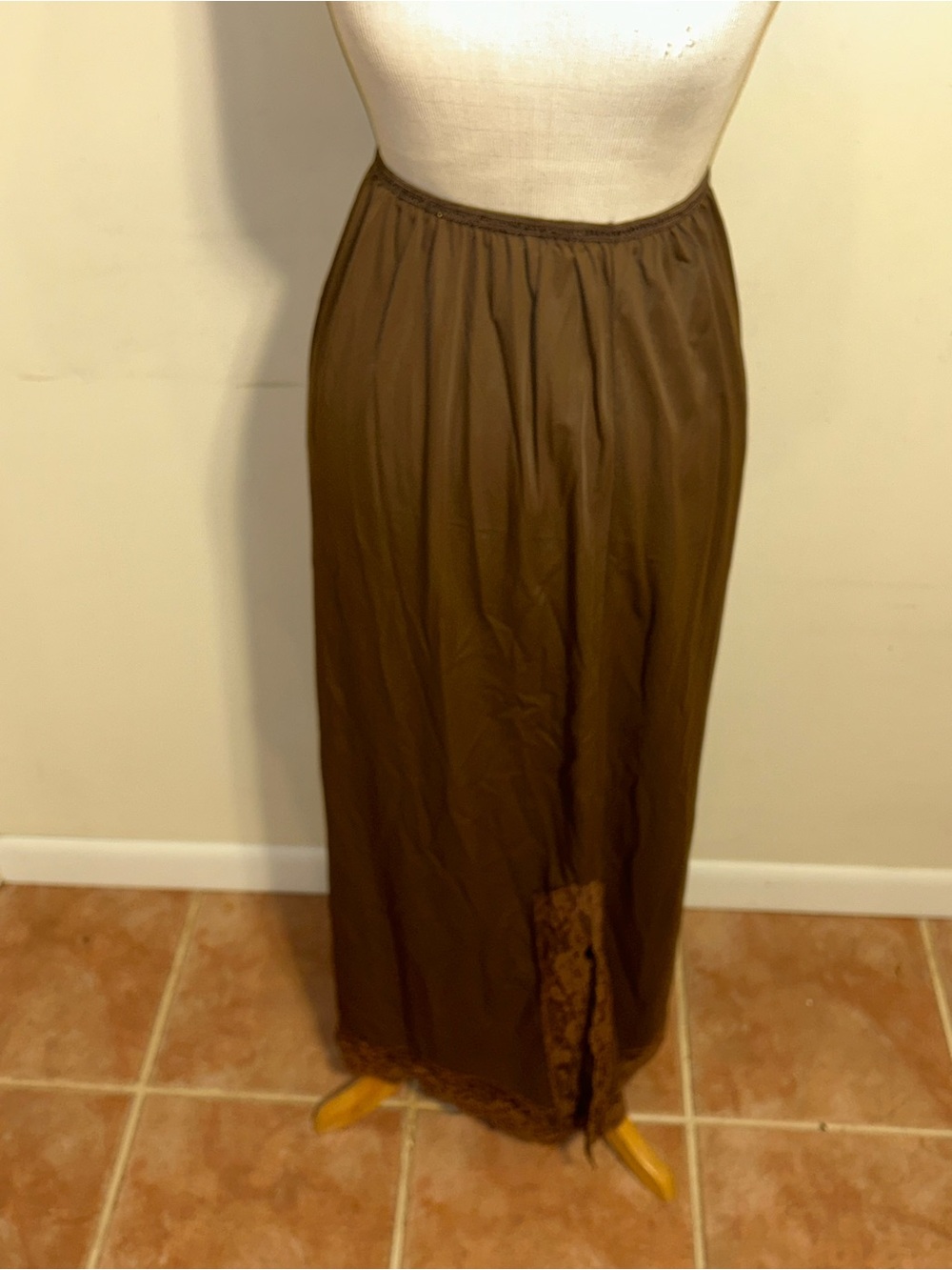Vintage Brown Maxi 1/2 Slip Skirt Size Small-Medium